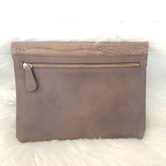 Aldo Brown Tan Clutch Bag Faux Animal Skin Pocket Vegan Skinny Purse Zipper Back - Picture 2 of 9